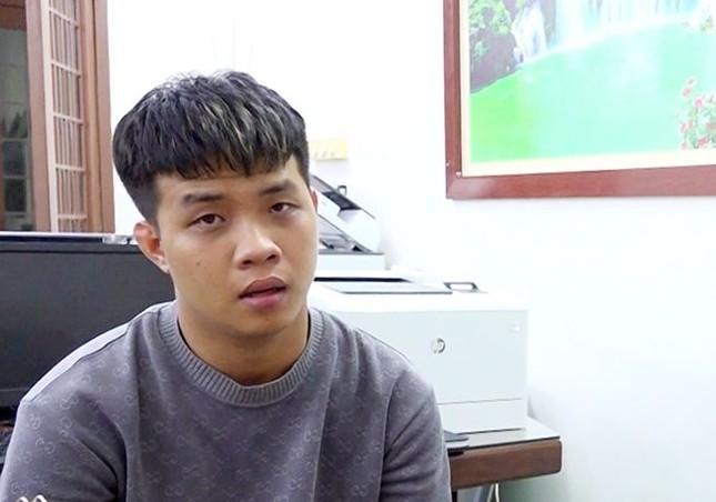 Kẻ giết người gây rúng động dư luận ra đầu thú ảnh 1