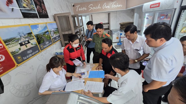 Sóc Trăng kiểm tra cửa hàng của C.P Việt Nam sau phản ánh gây xôn xao ảnh 2