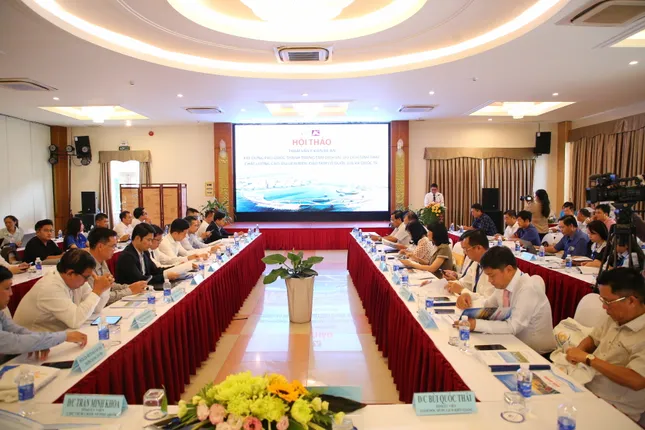 Du lịch Phú Quốc: Cảnh báo nguy cơ &apos;vượt quá sức tải&apos; của đảo ảnh 3