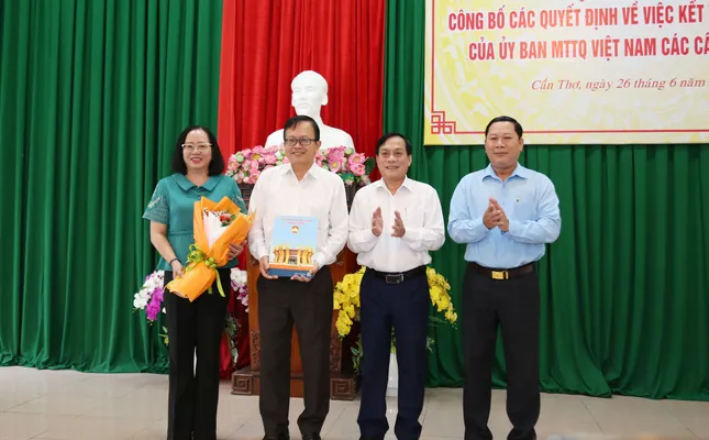 Cần Thơ: Công bố kết thúc hoạt động Ủy ban Mặt trận Tổ quốc các cấp thành phố ảnh 1
