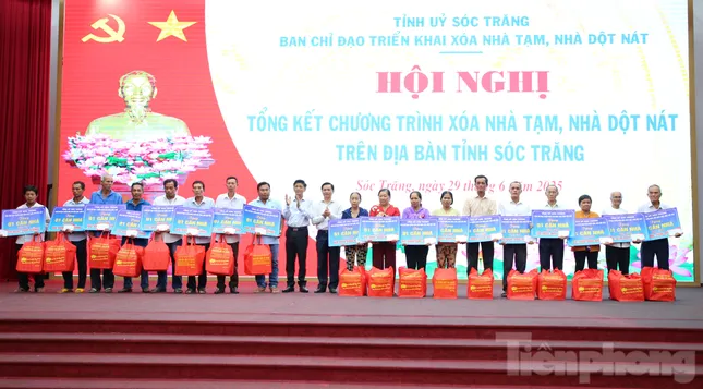 Sóc Trăng xoá gần 9.000 căn nhà tạm, tạo nền tảng giảm nghèo bền vững ảnh 1