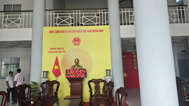 Cần Thơ gấp rút thay bảng tên phường xã mới, sẵn sàng hoạt động từ 1/7 ảnh 5