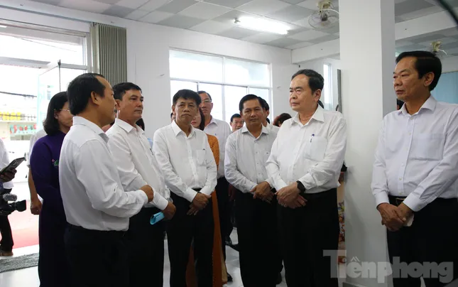Chủ tịch Quốc hội nói sau sáp nhập: Tiền chưa hẳn quan trọng nhất! ảnh 1