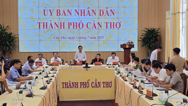 Chủ tịch Cần Thơ: Không để xảy ra phân biệt, mất đoàn kết sau sáp nhập xã ảnh 3