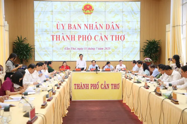 Bí thư Thành uỷ Cần Thơ: Chọn người làm việc, không phải chọn cho đủ ảnh 2