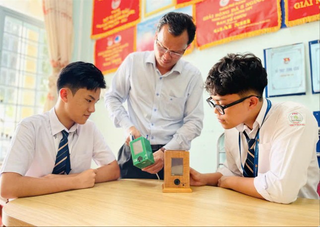 Giảm áp lực cho học sinh vùng sâu ảnh 1