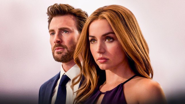 "Người đàn ông hấp dẫn nhất thế giới" Chris Evans cũng bị “Ghosted” trong phim mới ảnh 1