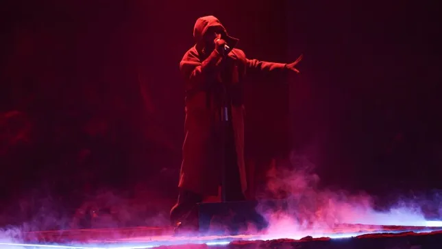 The Weeknd trở lại sau 4 năm tẩy chay Grammys, Viện Hàn lâm chính thức xin lỗi ảnh 2