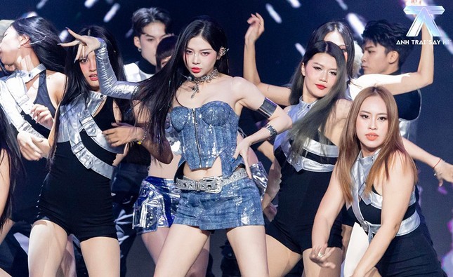 Khởi My, tlinh, Liz Kim Cương gây tiếc nuối khi vắng mặt trong dàn 30 Em Xinh ảnh 1