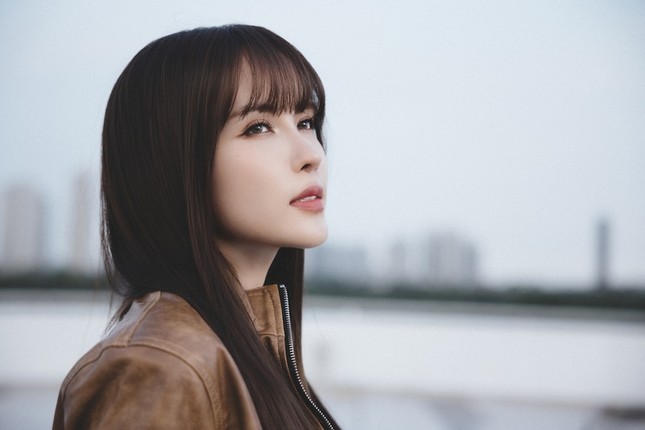 Thiều Bảo Trâm úp mở ca khúc mới, fan tò mò Chị Đẹp nào sẽ tham gia fan meeting ảnh 1