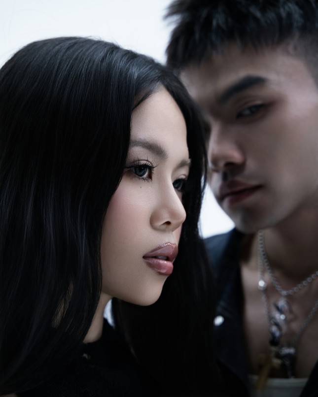 Ca khúc mới của Thể Thiên, tlinh phải giới hạn độ tuổi trên các nền tảng phát hành ảnh 2