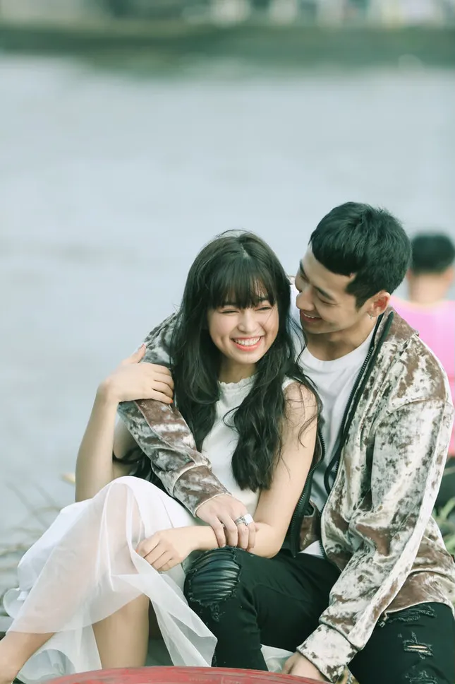 Hết làm "crush" của Jack, “Trà Long” Khánh Vân kết đôi cùng Tuấn Trần trong bộ ảnh mới ảnh 2