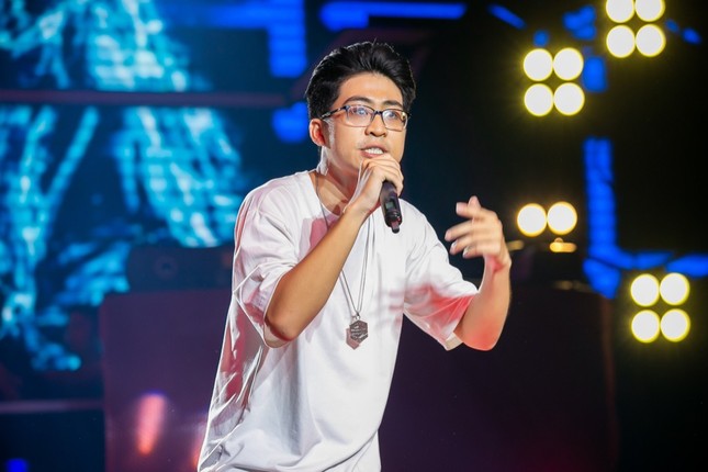 ICD - Rapper cùng quê Sơn Tùng M-TP bắn rap lyric cực đỉnh tại “King Of Rap" tập 2 ảnh 9