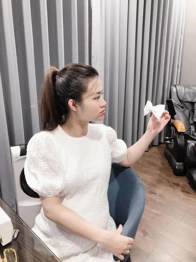 Đông Nhi hạ sinh con gái đầu lòng, nickname cực yêu của bé được hé lộ ảnh 4