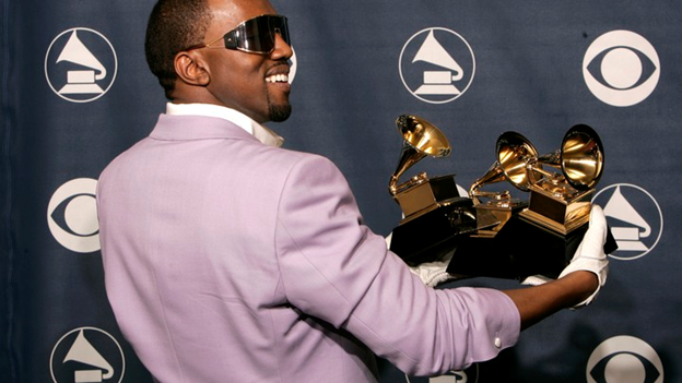 Kanye West không còn là tỷ phú da màu giàu nhất nước Mỹ, sự thật về tài sản được hé lộ ảnh 3