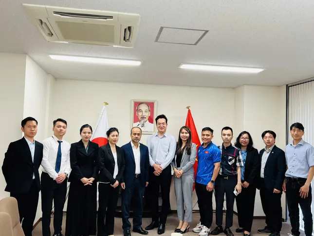 Chủ nhiệm Ủy ban Nhà nước về người Việt Nam ở nước ngoài thăm, gặp gỡ cộng đồng tại Nhật Bản ảnh 1