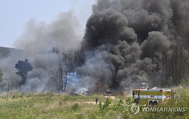 Hàn Quốc: ‘Sát thủ săn ngầm’ P-3C Orion đâm vào núi, khói bốc ngùn ngụt ảnh 3