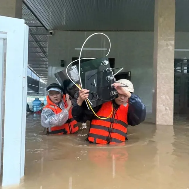 Quảng Trị: Bão số 1 gây ngập lụt, hàng ngàn người đi sơ tán ảnh 3