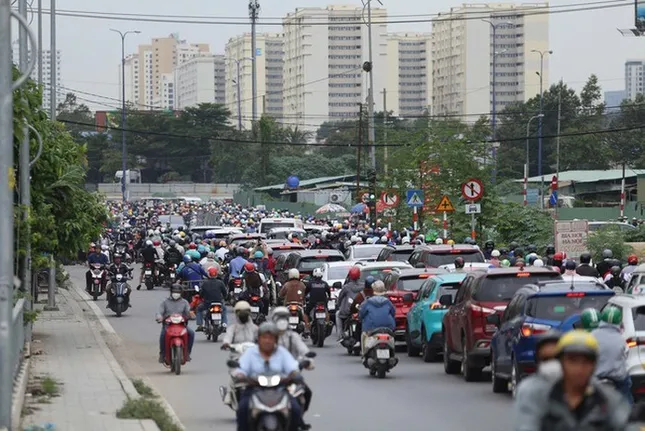 TPHCM là địa phương duy nhất trên cả nước có dân số trên 10 triệu người ảnh 1