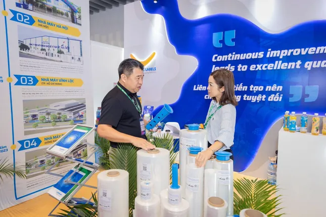 PLASTECH VIETNAM 2025: Sân chơi quốc tế khẳng định năng lực của Vi Na Úc ảnh 3