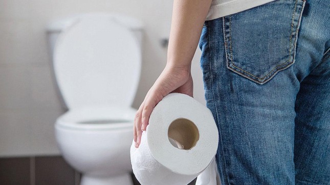 Dấu hiệu &apos;cực nhỏ&apos; khi đi vệ sinh cảnh báo ung thư thận, bàng quang nhưng chẳng mấy người chú ý ảnh 3