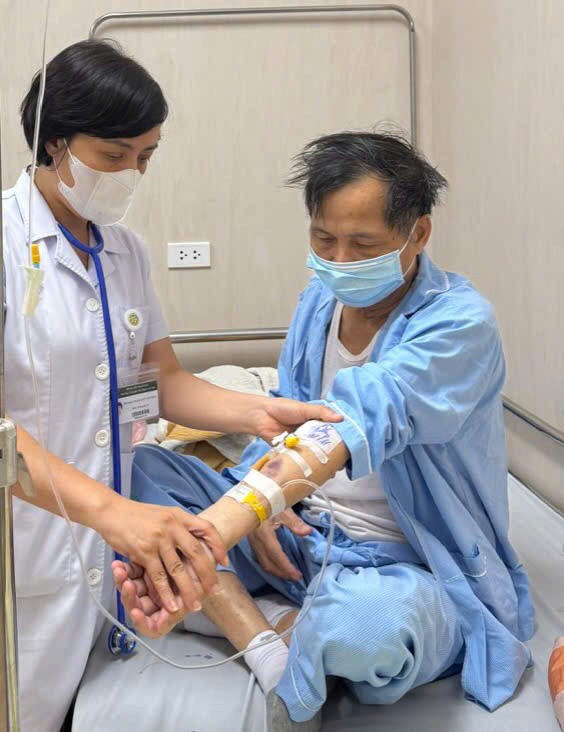 Dấu hiệu cảnh báo bạn có thể bị chảy máu não, đừng bỏ qua kẻo &apos;ân hận đã muộn&apos; ảnh 2