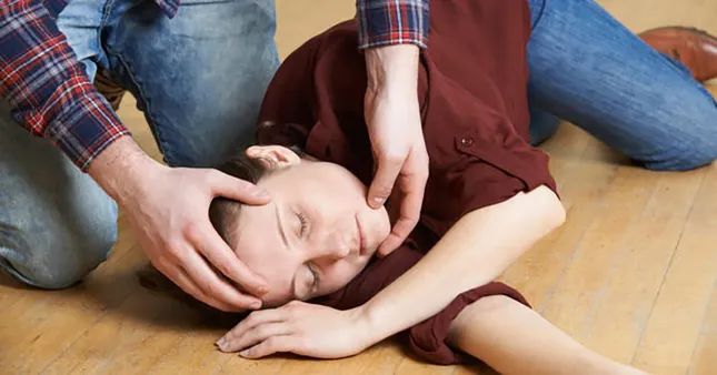 Căn bệnh có thể gây chảy máu não, dễ nhầm với đột quỵ ảnh 3