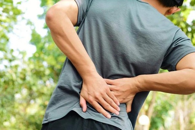 Bác sĩ chuyên khoa nói về căn bệnh cực kỳ &apos;phiền toái&apos;, đàn ông mắc nhiều gấp đôi phụ nữ ảnh 1