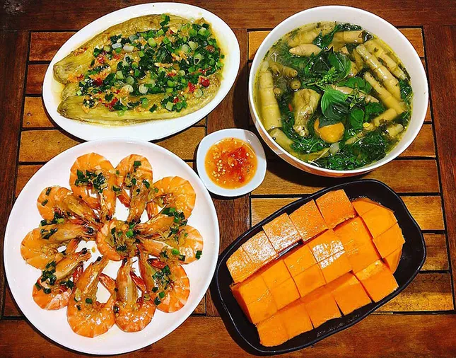 Dinh dưỡng cho người bệnh ung thư: Bác sĩ chỉ cách ăn để 'khỏe hơn khối u' ảnh 3