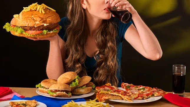 9 dấu hiệu nhận biết căn bệnh khiến người mắc dễ tự sát hoặc hủy hoại bản thân ảnh 3
