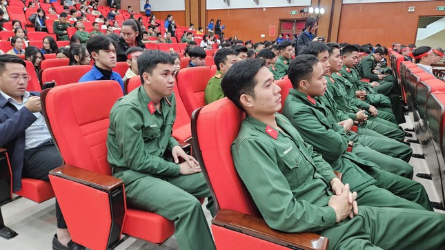 Mẹ và hai con gái ở Huế cùng đăng ký hiến mô, tạng ảnh 1