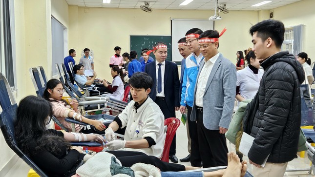 Mẹ và hai con gái ở Huế cùng đăng ký hiến mô, tạng ảnh 6