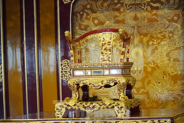TP Huế báo cáo gì với Bộ Văn hóa vụ ngai vua triều Nguyễn bị bẻ gãy? ảnh 4