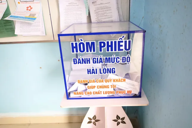 Bất ngờ kết quả giải quyết thủ tục nhanh ngày đầu chính quyền địa phương hai cấp tại Huế ảnh 6