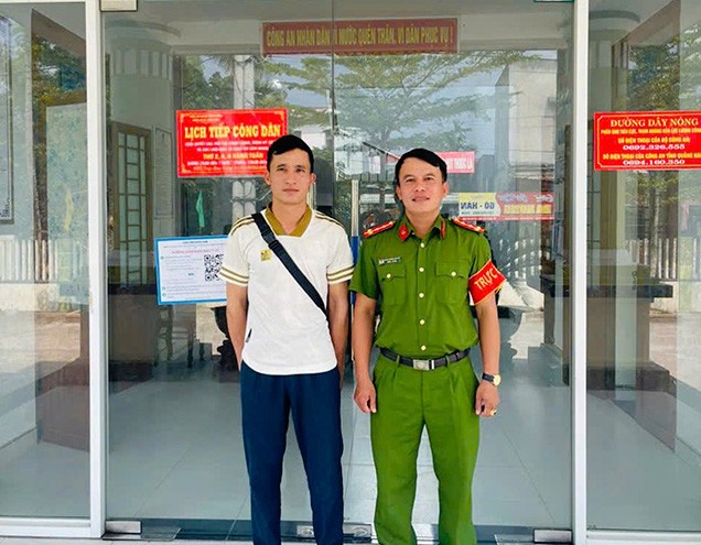 Nam công nhân bất ngờ nhận được gần nửa tỷ đồng trong tài khoản ảnh 1