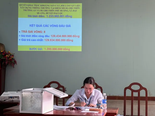 Đấu giá ba mỏ cát ở Quảng Nam: Khởi điểm vài tỷ đồng, chốt hàng trăm tỷ đồng ảnh 1