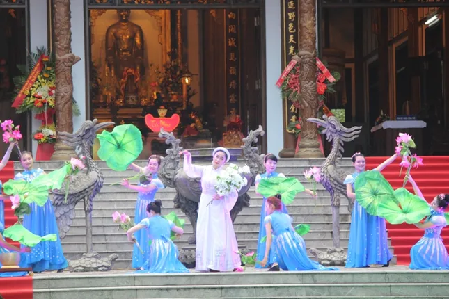 Lễ hội đền Huyền Trân - Ngưỡng vọng tiền nhân đầu năm mới ảnh 3