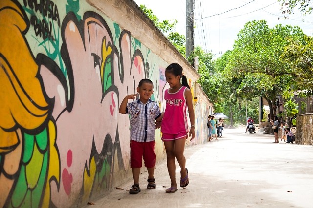 'Bích họa lộ' duy nhất xứ Huế hút giới trẻ, du khách ngày lễ ảnh 3