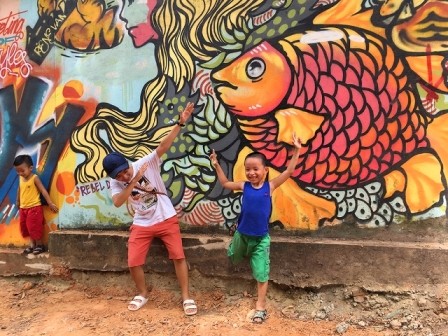 'Bích họa lộ' duy nhất xứ Huế hút giới trẻ, du khách ngày lễ ảnh 5