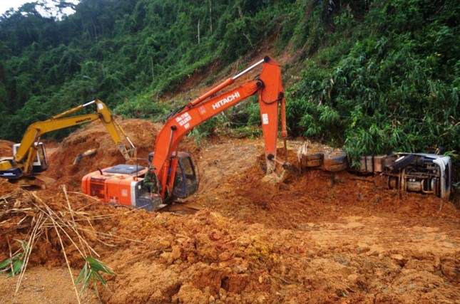 Kết thúc giai đoạn 3 tìm kiếm nạn nhân mất tích tại Rào Trăng, sẽ thêm giai đoạn 4 ảnh 14