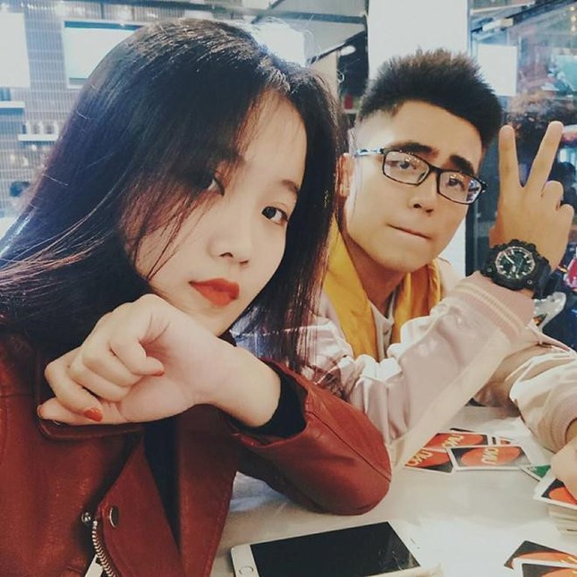Thêm hội bạn 'cực phẩm' có em trai Sơn Tùng và hai bạn gái cầu thủ ảnh 2