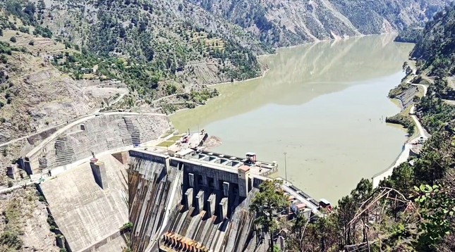 THẾ GIỚI 24H: Căng thẳng leo thang, Ấn Độ chuyển hướng dòng chảy sông Ấn khỏi Pakistan ảnh 1