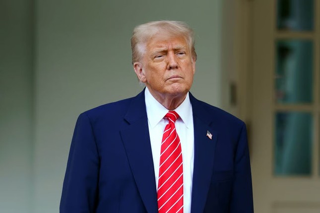 THẾ GIỚI 24H: Tổng thống Mỹ Donald Trump bị kêu gọi luận tội khi đang công du Trung Đông ảnh 1