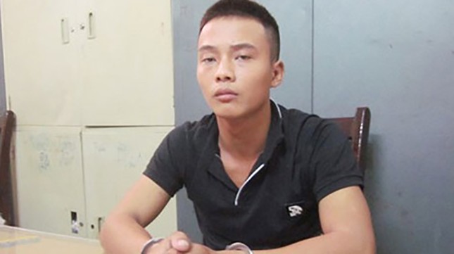 Gọi điện thông báo đã 'ở một đêm với... Triệu Quân Sự trong rừng' ảnh 2