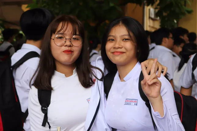 “Bóc phốt” năm lớp 12: Teen 2K3 và những điều không thể bỏ qua trong năm học cuối cấp ảnh 2