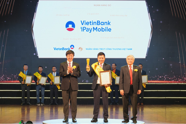 VietinBank iPay Mobile vươn tầm đỉnh cao: Top 10 Sao Khuê 2025 - 8 năm liên tiếp chinh phục giải thưởng uy tín ảnh 1