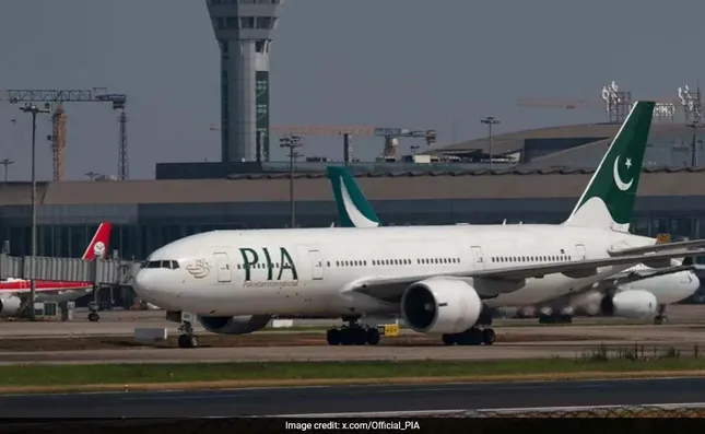Động thái của Vietnam Airlines sau tin &apos;Pakistan là vùng cấm bay trong 48 giờ tới&apos; ảnh 2