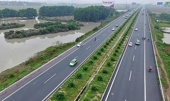 Lý do Bộ Xây dựng 'bác' đề xuất mở rộng cao tốc Hà Nội - Bắc Giang 8 làn xe ảnh 1