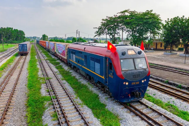 Thị trường 26 tỷ USD chuyên toa xe, thiết bị đường sắt Việt Nam ảnh 1