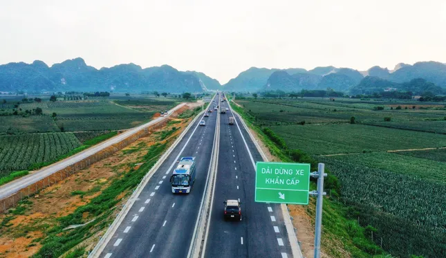 Đề xuất thu phí cao tốc Bắc - Nam phía Đông ảnh 1